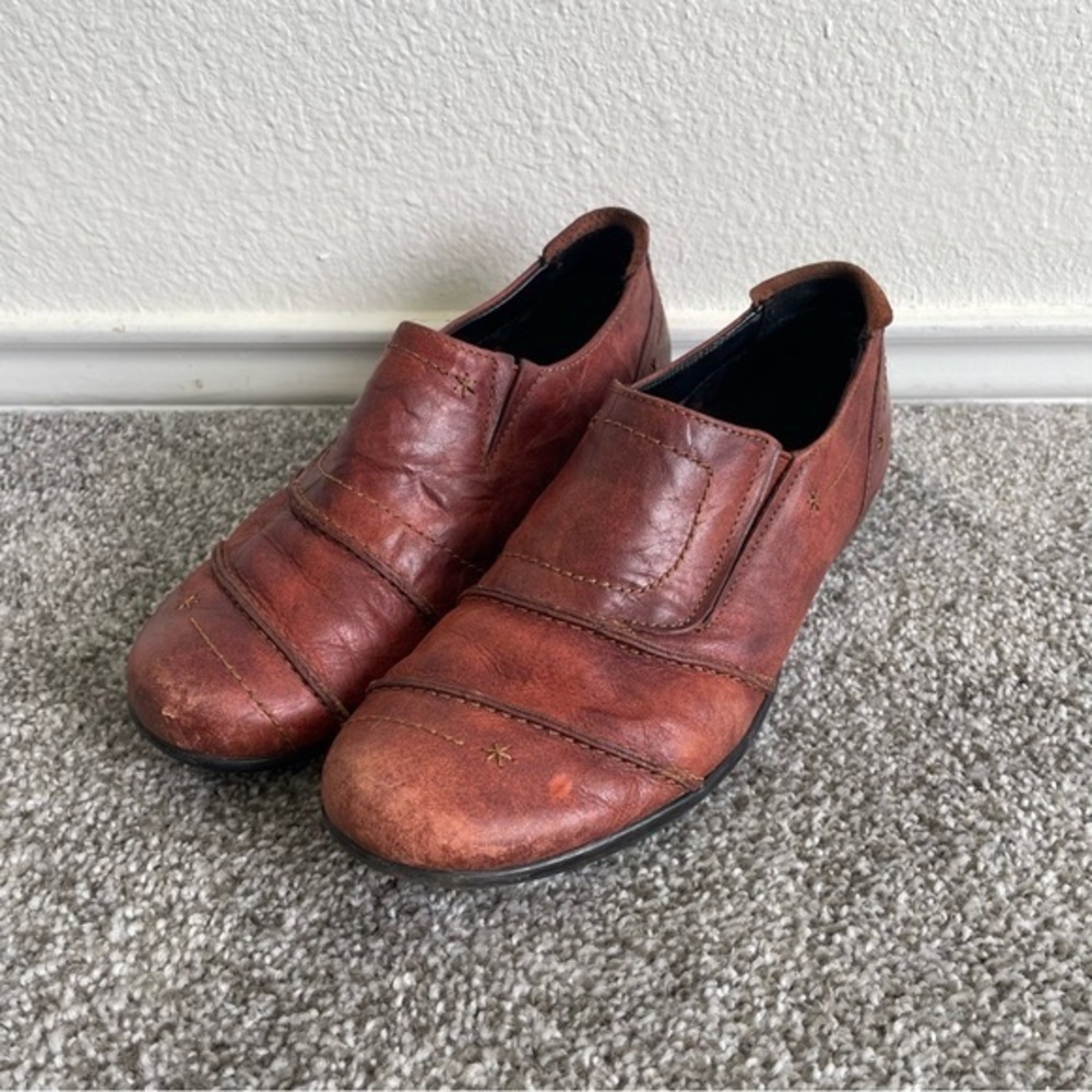 Aetrex slip on comfort shoes womens size 8.5 B red brown leather ankle bootie